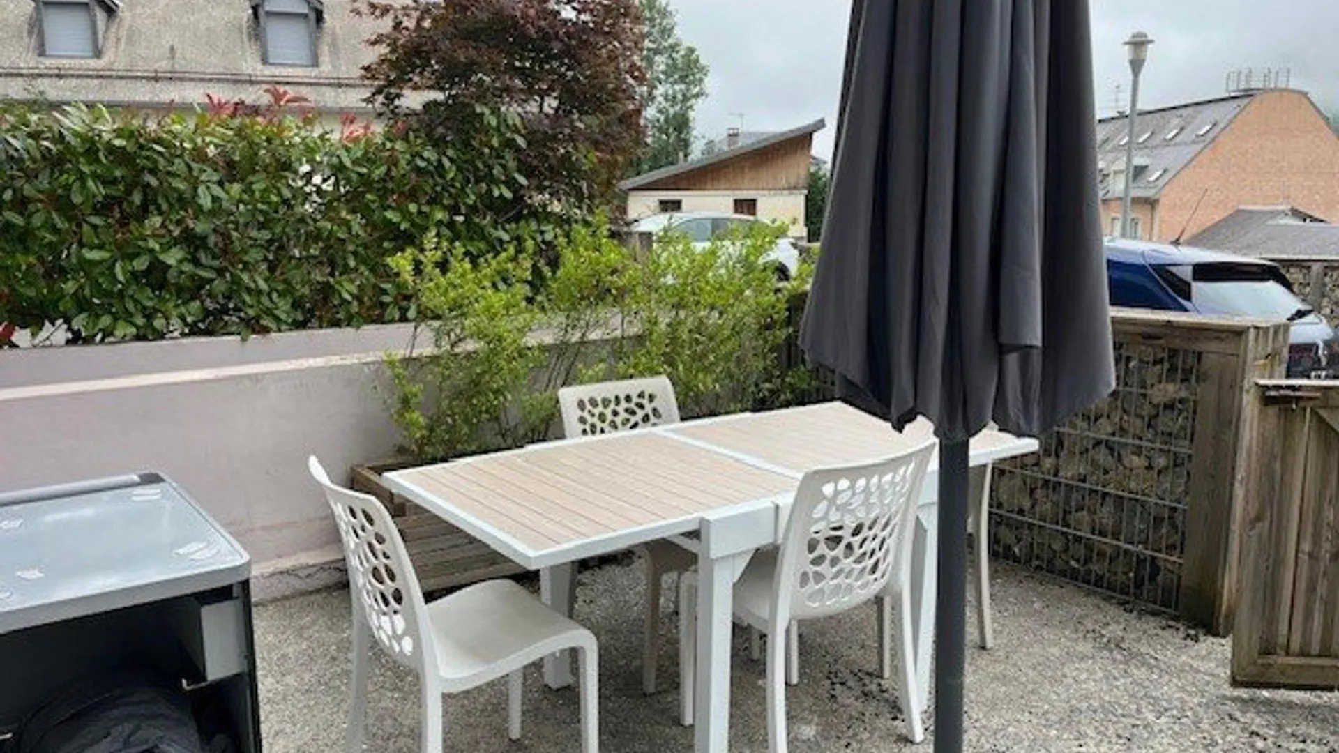 Apartment Chalet Elegant Au Centre De Cauterets Avec Terrasse - Fr-1-812-51